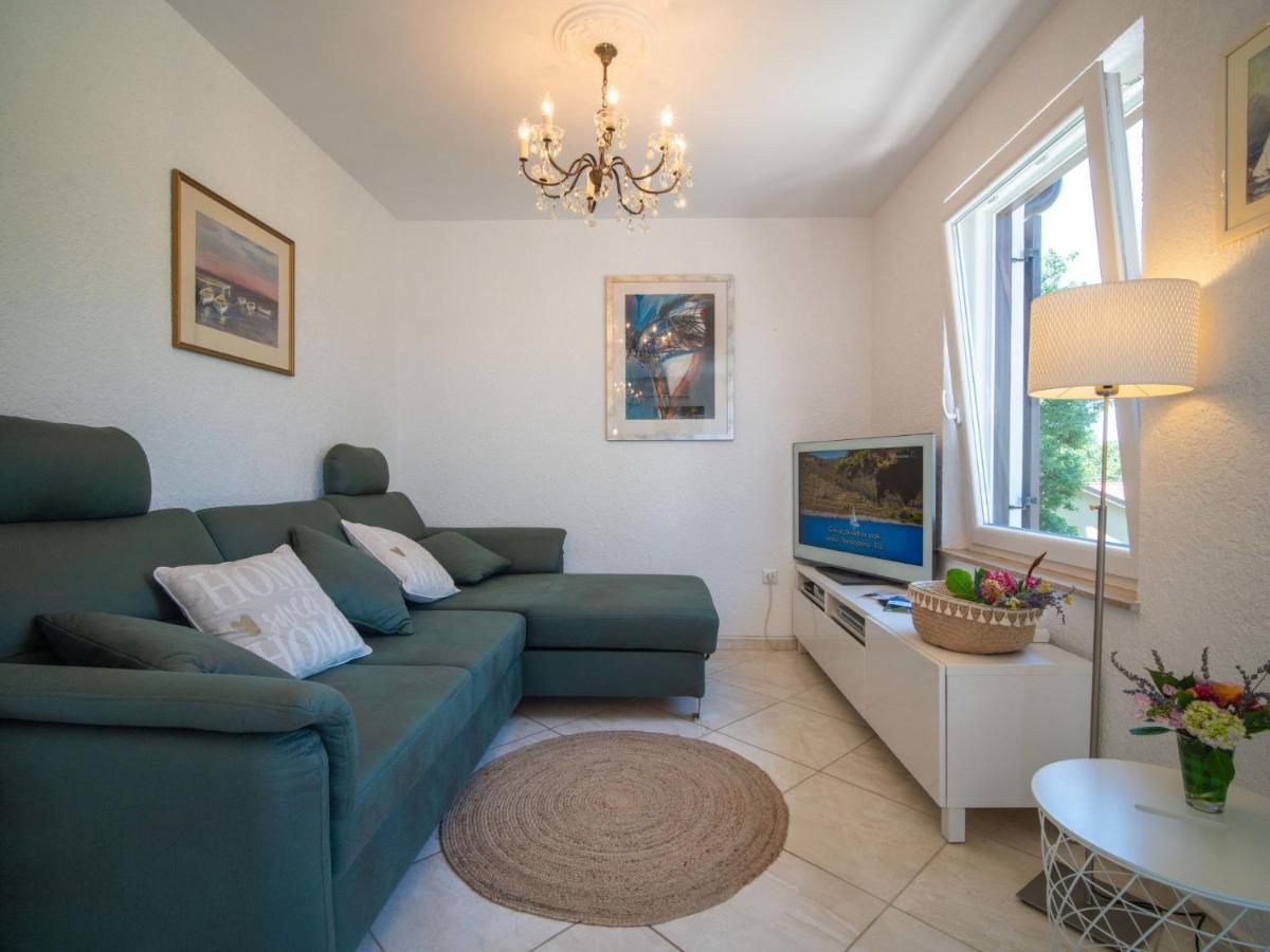 Holiday Home Vesna By Interhome Njivice Exterior foto