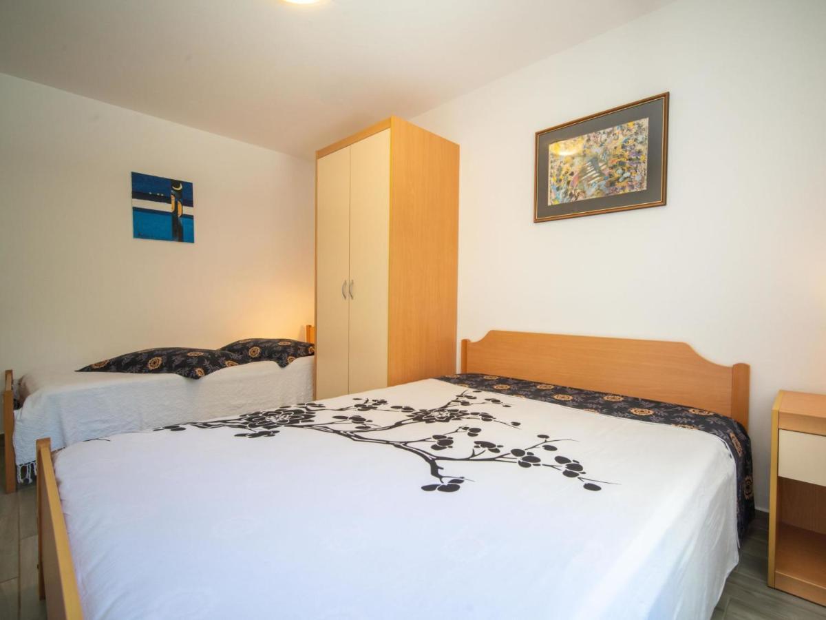 Holiday Home Vesna By Interhome Njivice Exterior foto